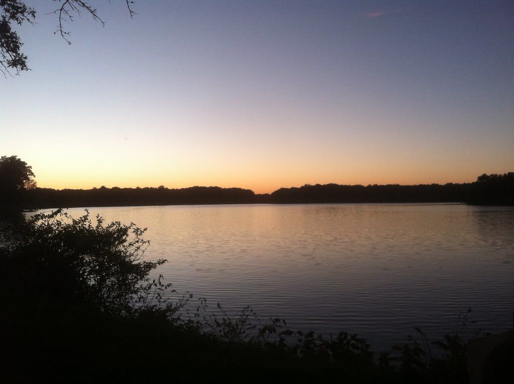 Vandalia Lake Camping